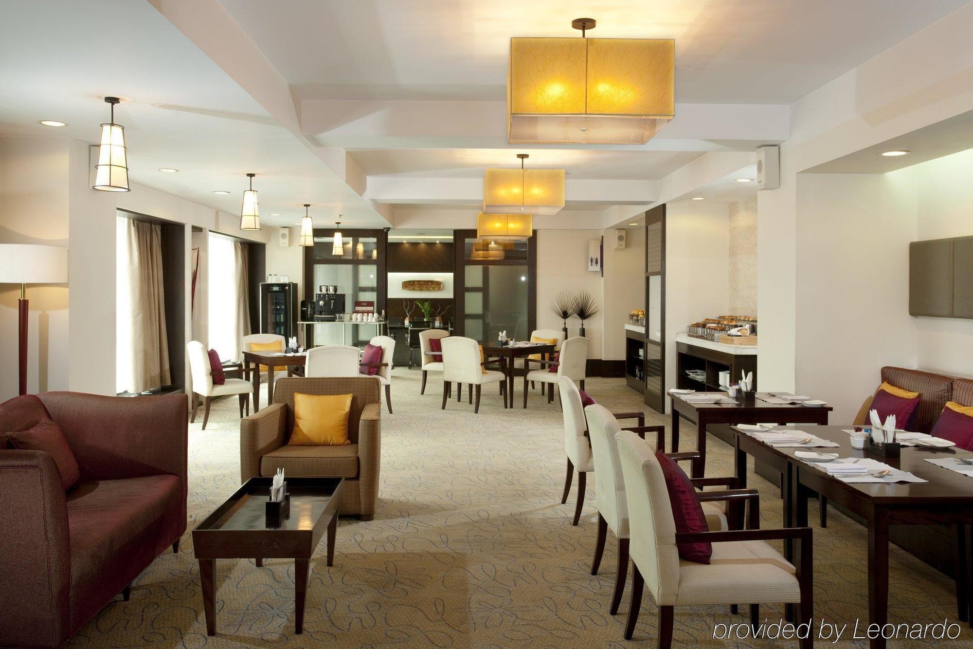 Holiday Inn Central Plaza Beijing Restaurant bilde
